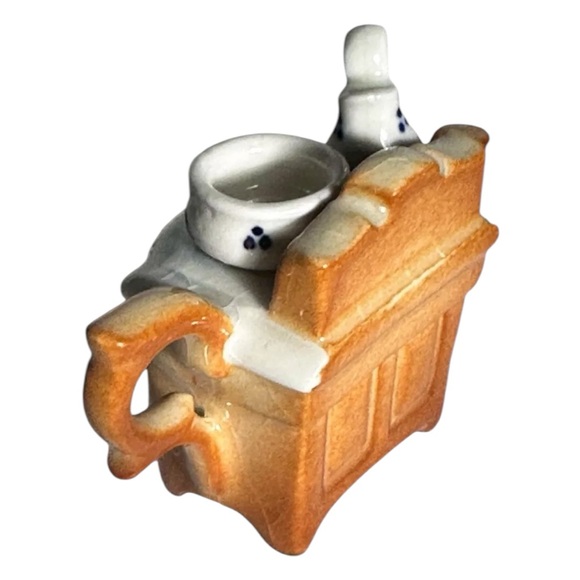 Bundle of 4 Vintage Cardew Tiny Teapots - Picture 5 of 14